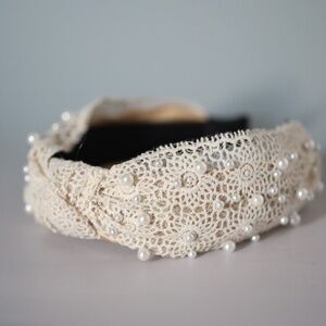 Cream Lace Pearl Headband – Vintage-Inspired, Bridal, Boho Chic